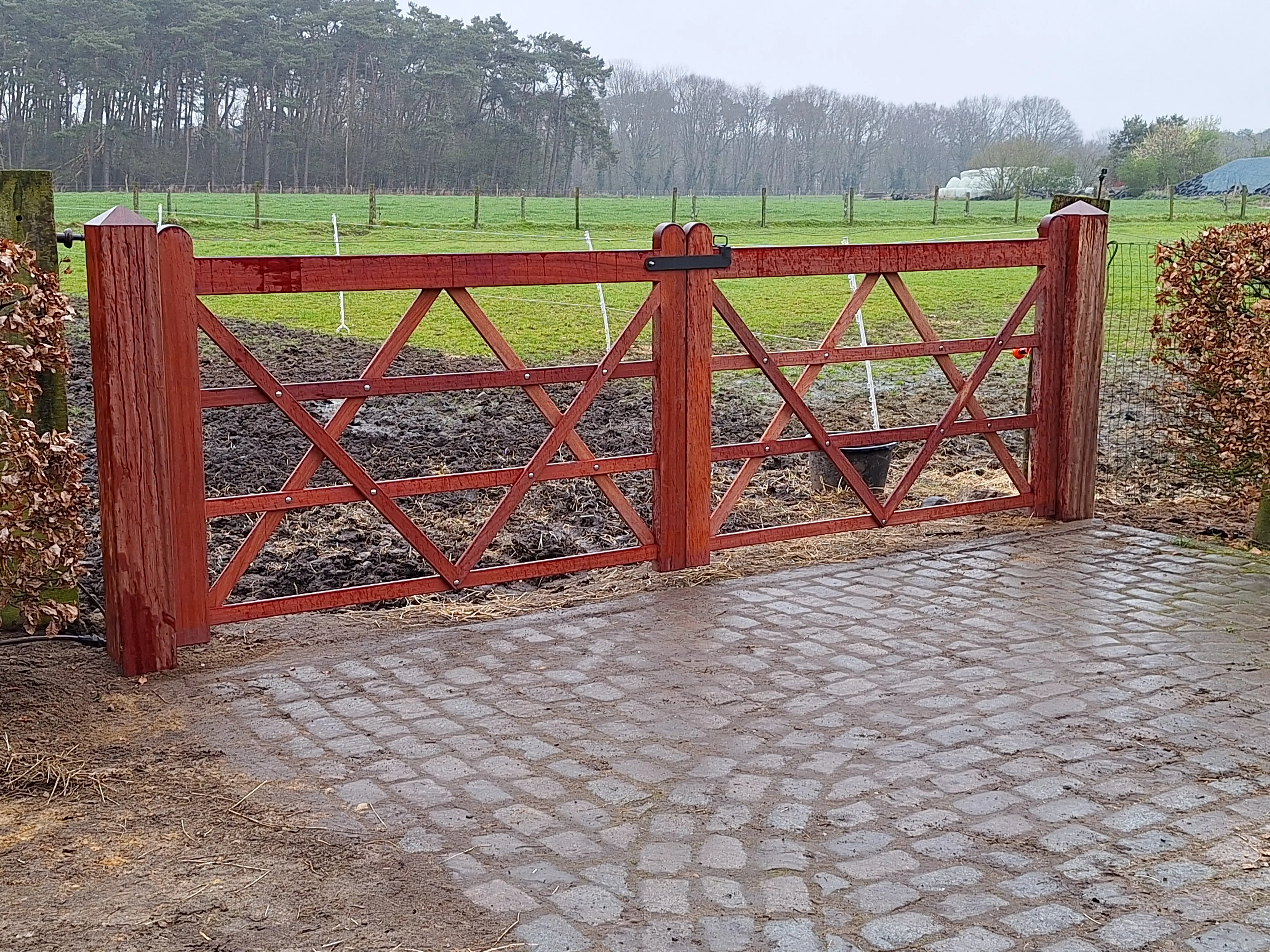 Padoek poort voor paardenwei